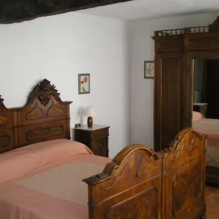 Cascina Cicogna شقة